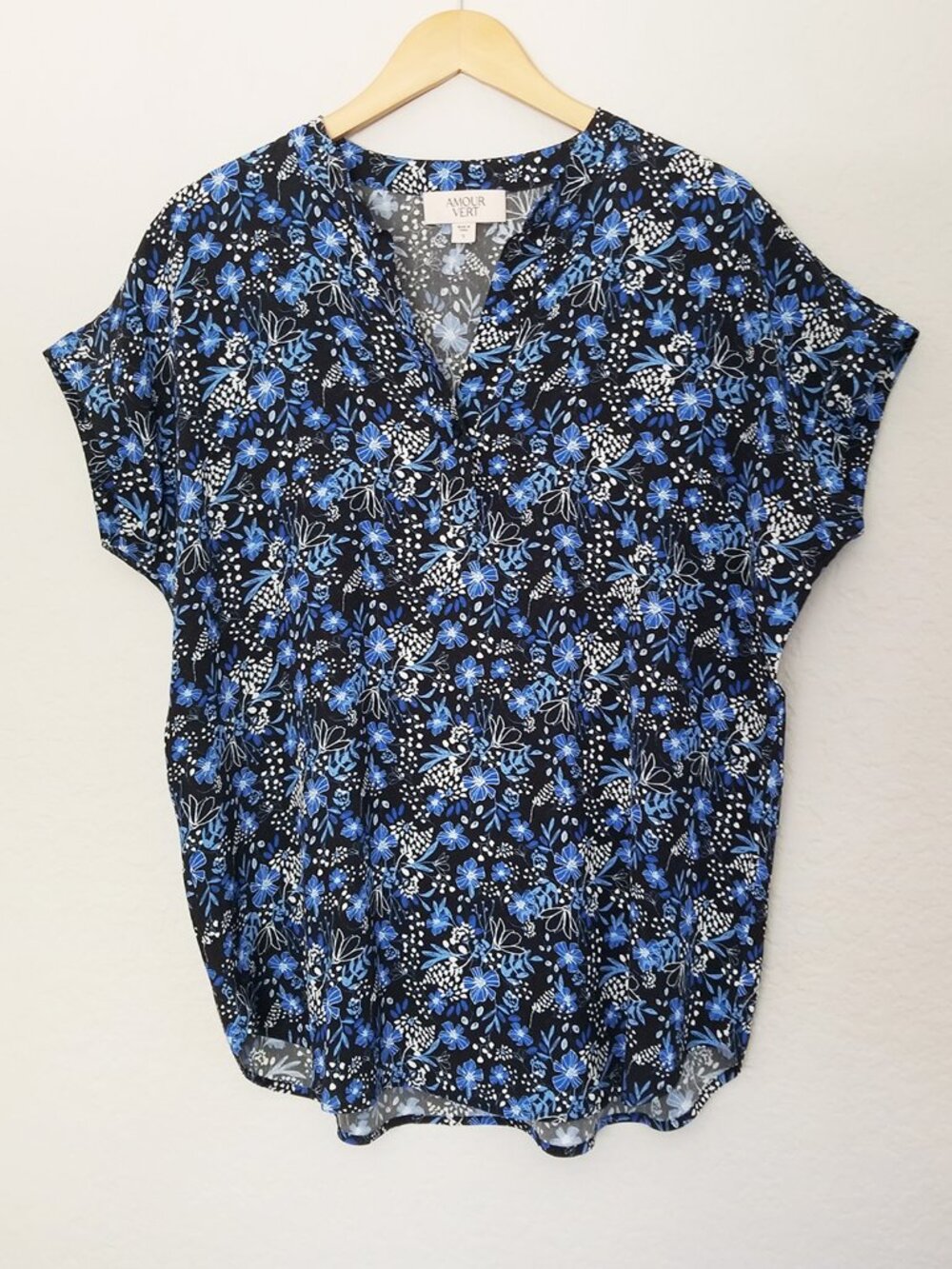 NEW Amour Vert Washable 100% Silk Renata Blouse Top Anemone Floral Black S $148